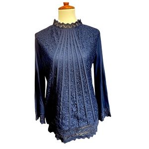 Chico’s Navy Blue Lace Top • NWT • Chico’s 2 Med 12 14 • NEW • Long Sleeve